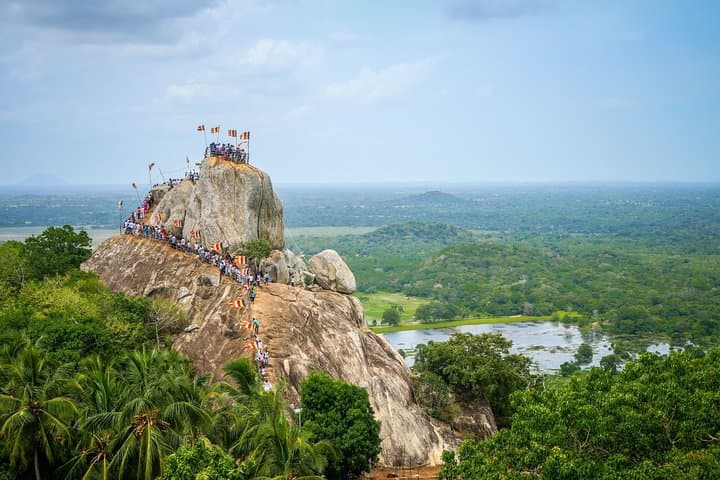 Escape to Paradise: 11-Day Sri Lanka Cultural & Wildlife Circuit photo 3