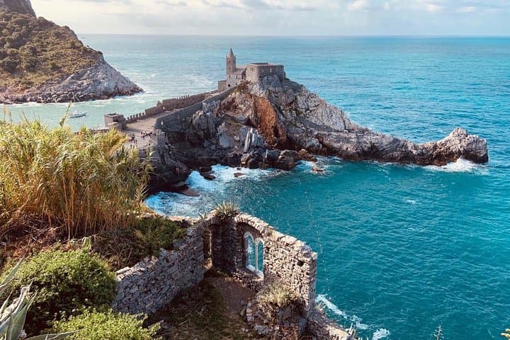 Montecatini to Portovenere & Cinque Terre: Private Day Trip