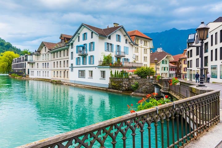 Private Day Trip from Geneva to Interlaken: Lakes, Alps & the Aare River photo 2