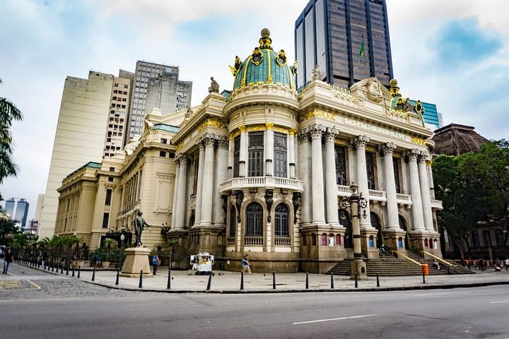 Historic-Center-Guided-Walk-Rio-de-Janeiro-culture-architecture