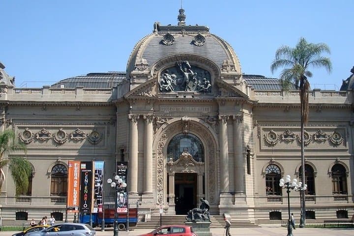 Historic-Center-Guided-Walk-Rio-de-Janeiro-culture-architecture photo 3