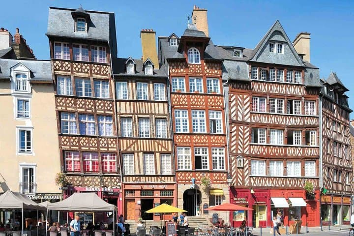 Rennes Outdoor Escape Game — Medieval City Quest Through The Headquarters photo 5