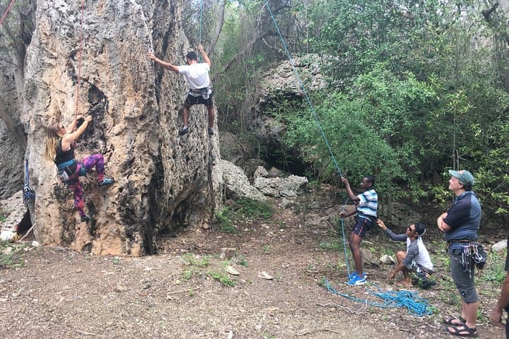 Conquer Curaçao’s Tafelberg: Half-Day Rock Climbing Adventure photo 5