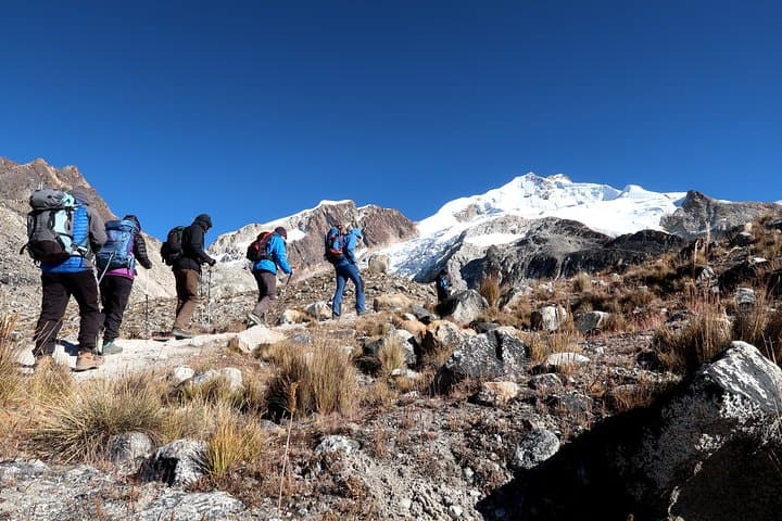 Summit Huayna Potosí in 3 Days: Guided Mountaineering from La Paz photo 6