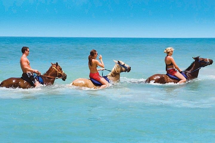 Ocho Rios Beach Horseback Ride and Swim with Private Transfer
