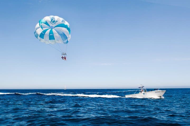 Parasailing Los Cabos: Soar Over Land's End and The Arch photo 6