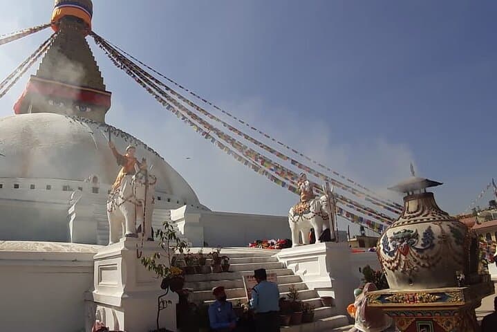 Full-Day Kathmandu Cultural Tour: Swayambhunath, Bhaktapur & Durbar Square photo 2