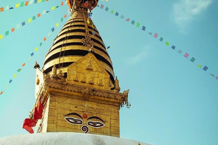 Private Tour to Syambhunath Stupa: City Views, Culture & Practical Tips photo 3