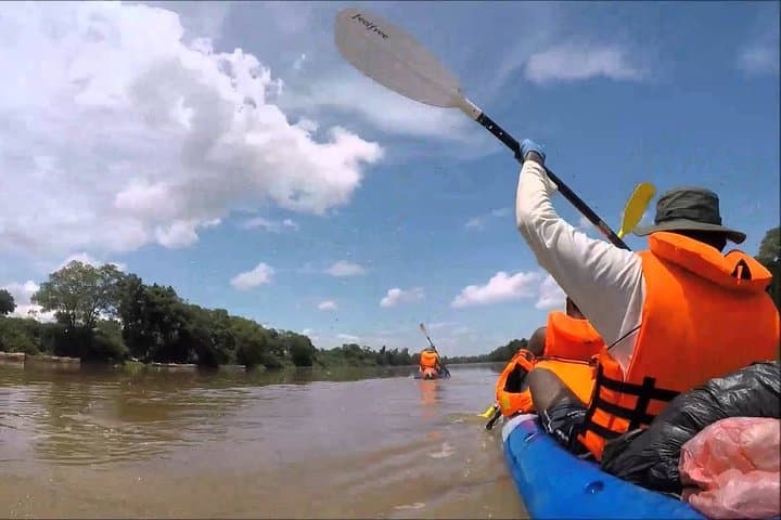 Canoeing the Mahaweli River from Kandy: Polgolla Morning Paddle photo 2