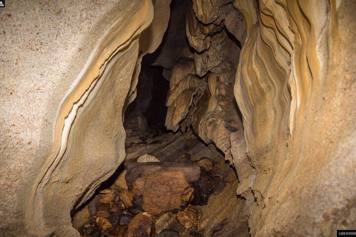 Pannila Cave Adventure from Mount Lavinia: Limestone Caves & Waterfall Hike photo 6