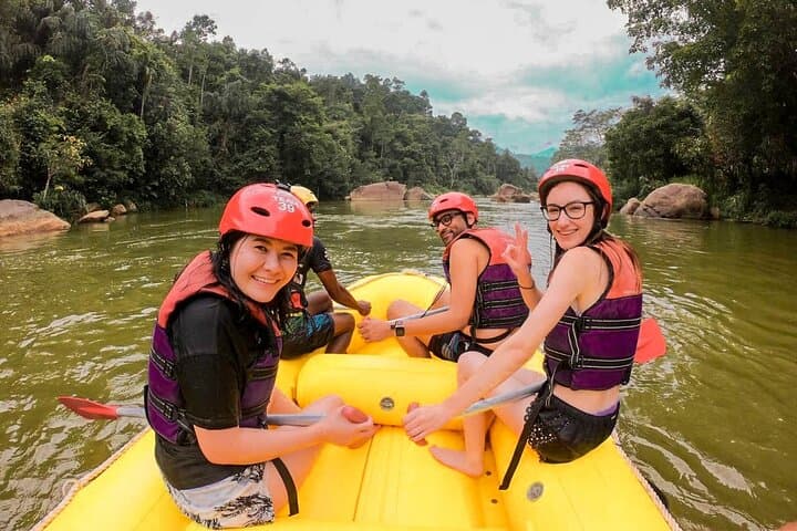 Kelani River Whitewater: Private Rafting Tour from Negombo