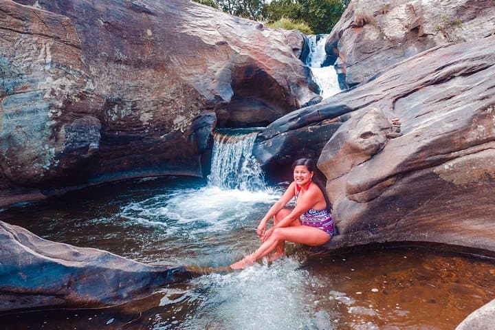 Countryside Waterfall Trek from Mount Lavinia: Discover Hidden Falls Near Colombo photo 3
