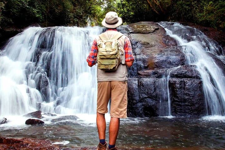 Countryside Waterfall Trek from Mount Lavinia: Discover Hidden Falls Near Colombo photo 4