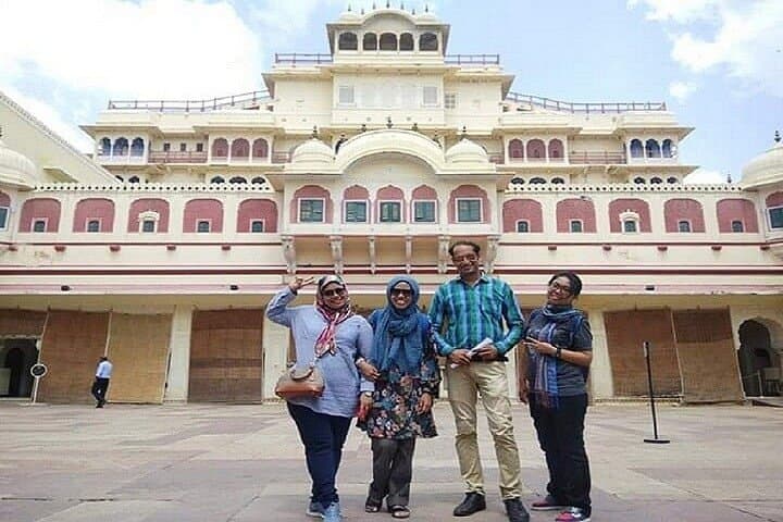 Two-Day Private Jaipur Overnight Tour from Delhi: Palaces, Forts & Stepwells photo 6