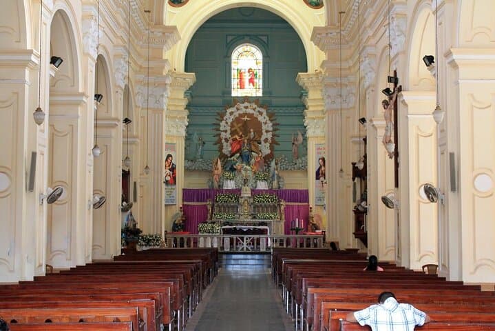 Negombo City Tour from Mount Lavinia: Fish Market, Dutch Fort & Hamilton Canal photo 2