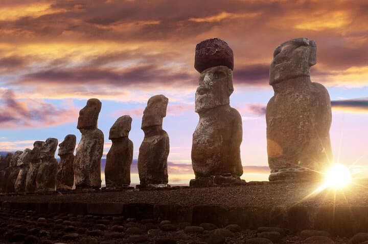 Sunrise at Ahu Tongariki: Dawn Among the Moai on Easter Island photo 3