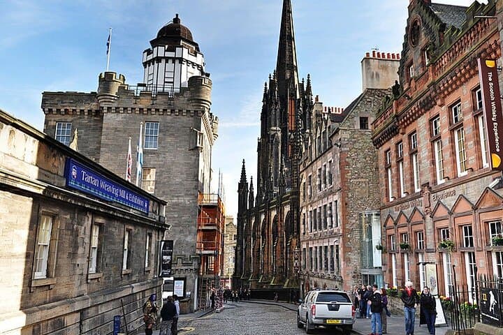 Walk Like a Wizard: Self-Guided Harry Potter Audio Tour of Edinburgh
