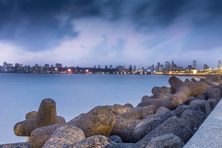 Explore Mumbai's Nighttime Wonders: A Private Evening City Tour photo 3