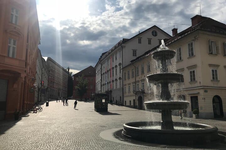 Ljubljana Walking Tour — Prešeren Square, Triple Bridge & Castle Views photo 2