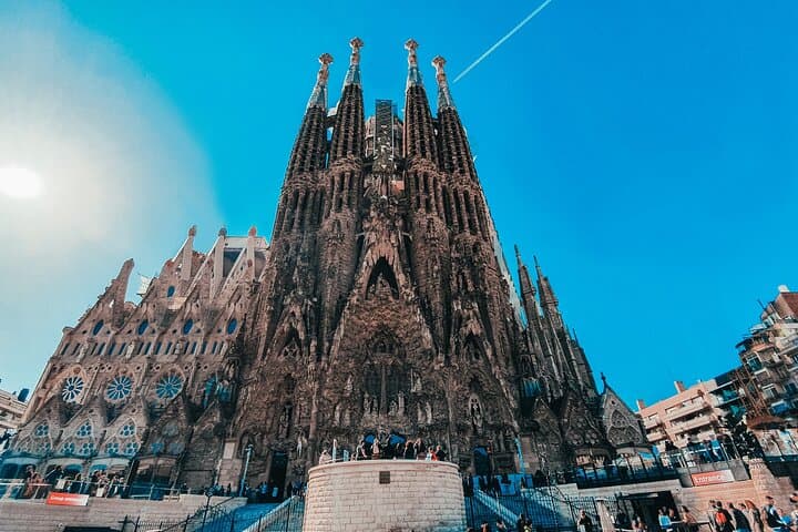 Gaudí and Sagrada Família Exterior Self-Guided Audio Tour — Barcelona photo 2