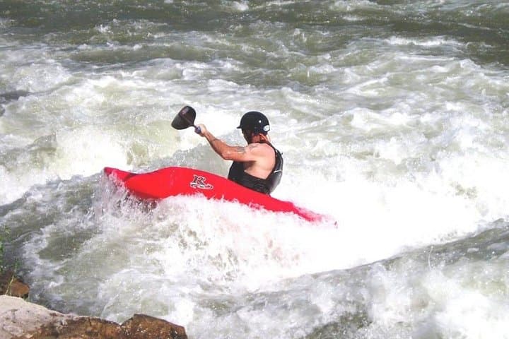 Kelani River Rafting & Canyoning in Kitulgala: 5km Whitewater Adventure photo 4