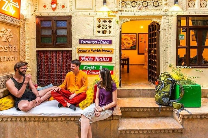 Exotic Rajasthan Tour: Thar Desert, Forts & Lake Cities (9-Day Private Tour)