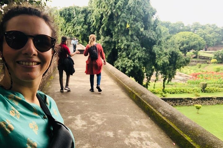 Full-Day Private Sightseeing Tour of Pune: Temples, Markets & Gandhi History photo 2