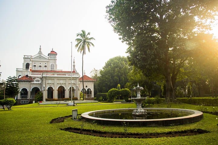 Full-Day Private Sightseeing Tour of Pune: Temples, Markets & Gandhi History photo 4