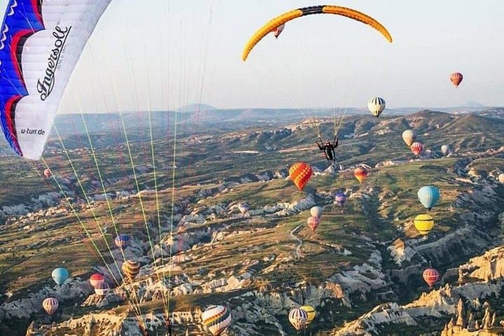 Paragliding Over Cappadocia: Sunrise Flights Above Fairy Chimneys photo 5
