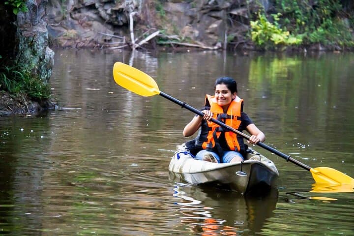 Kayaking from Kitulgala: 16km Whitewater Paddle on the Kelani River photo 5