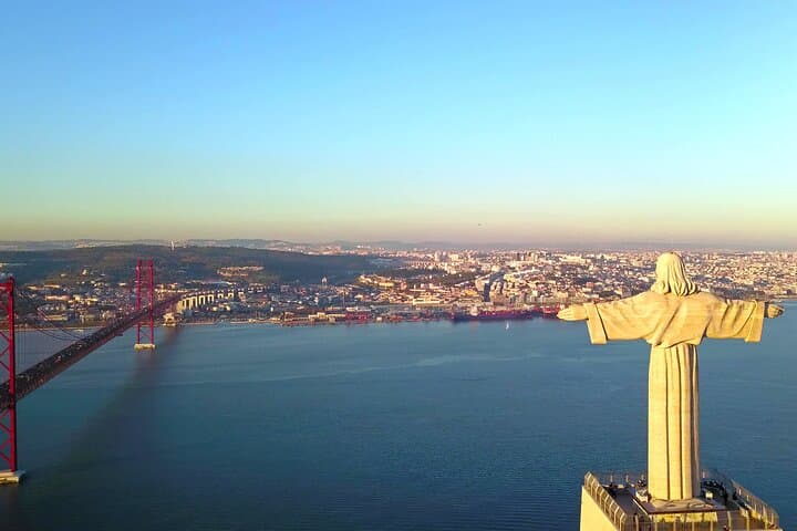 Half-Day Private Lisbon Tour — Parque das Nações, Alfama & Belém
