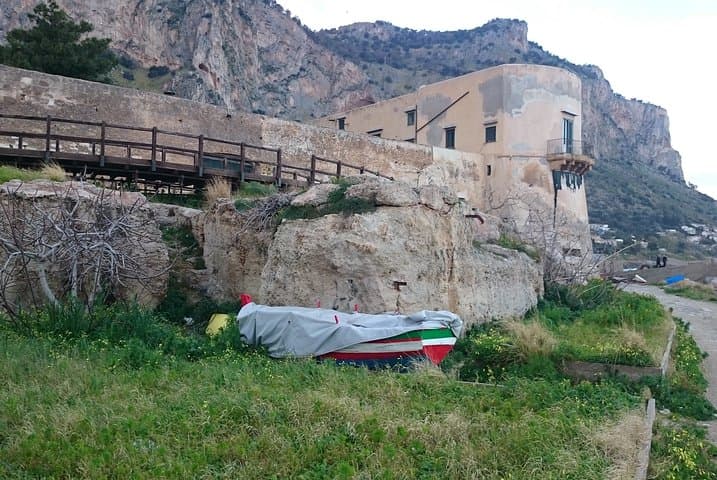 Palermo’s Seaside Villages and Monte Pellegrino — Half-Day Private Tour photo 3