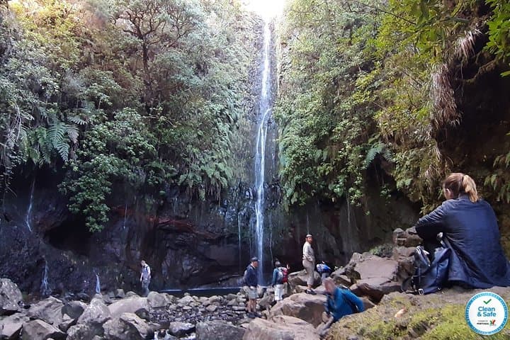 Levada 25 Fontes Private Guided Walk — Rabaçal Hiking Tour, Madeira