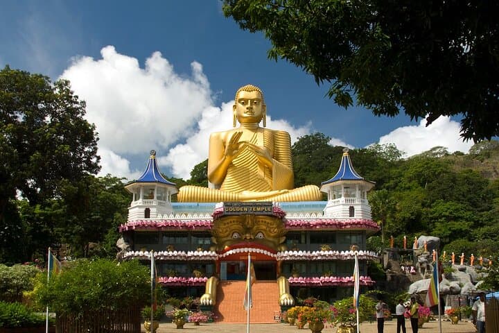 Amazing Round Tour of Sri Lanka: 9 Nights, 10 Days Cultural & Wildlife Journey photo 2