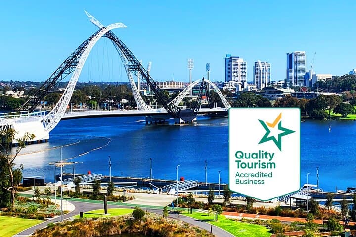 Big Perth Private Day Tour: Swan River, Fremantle & Cottesloe Highlights