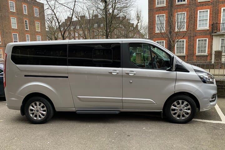 Portsmouth to London Private Transfer — Door-to-Door Service to Central London & Heathrow photo 5