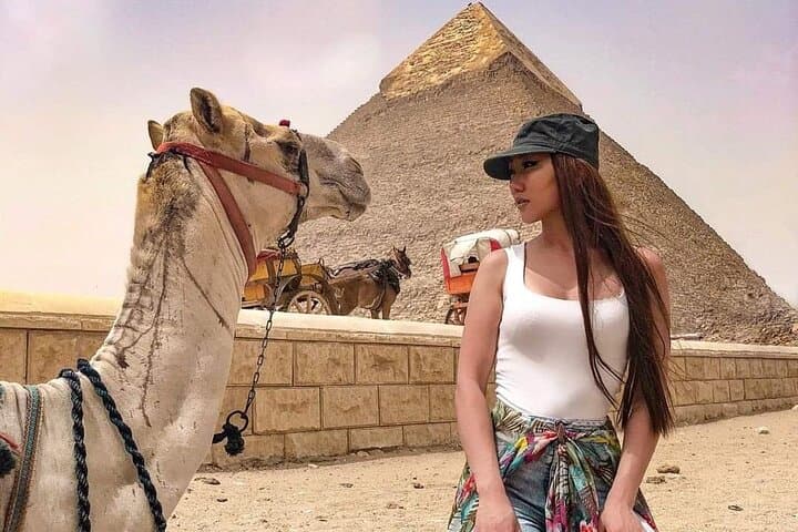 Best of Cairo: Pyramids, Sphinx & Egyptian Museum — Full-Day Private Tour photo 6
