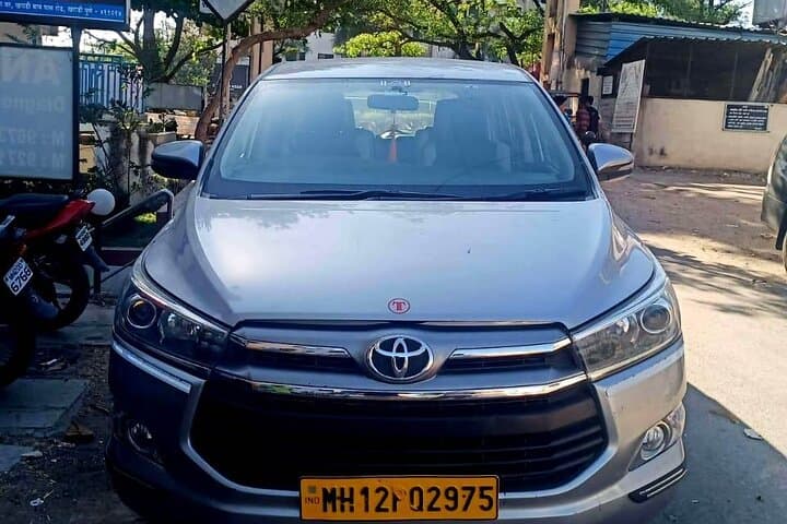 Private Transfer from Pune to Mumbai — Comfortable Door-to-Door Ride