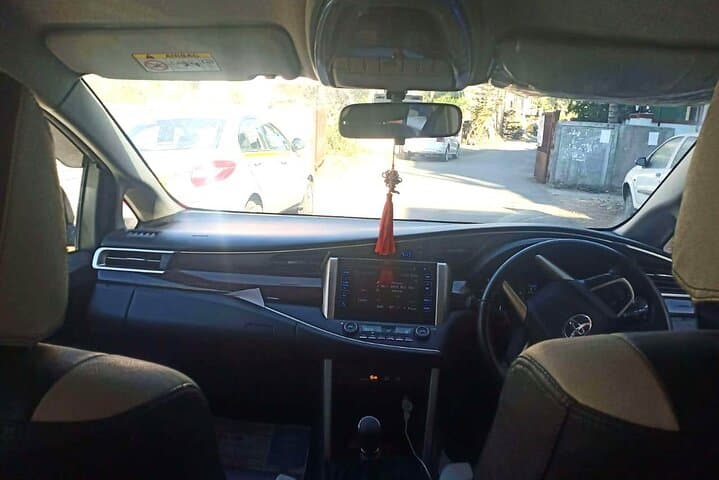 Private Transfer from Pune to Mumbai — Comfortable Door-to-Door Ride photo 5