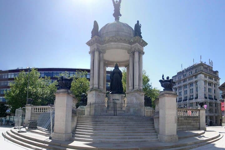 walk-liverpool-river-mersey-self-guided-history-audio-tour photo 4