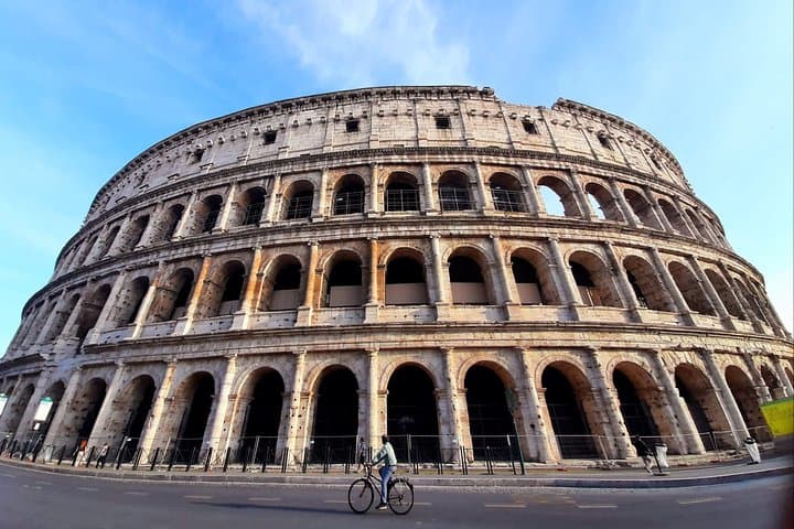 Electric Bike Tour of Rome: Private E‑Bike Highlights and City Sights photo 4