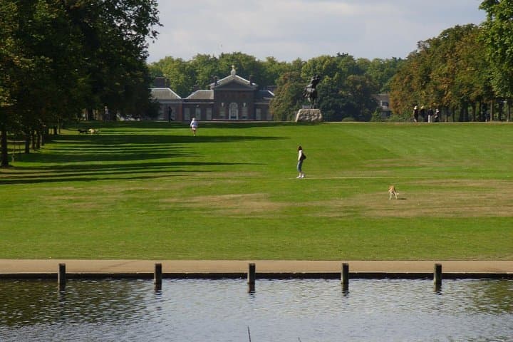 Hyde Park and Kensington Gardens Self-Guided Audio Tour — Walk London's Royal Parks photo 2