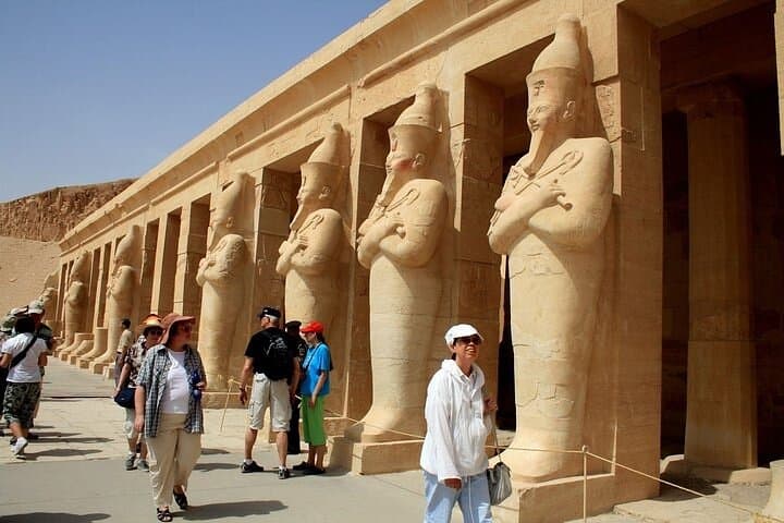 Nile Cruise from Aswan: 4-Day Luxor & Aswan Temples Tour photo 2