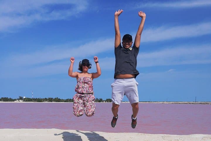 Pink Adventure to Las Coloradas & Río Lagartos: Flamingos, Pink Lakes and Cenote Swim photo 1