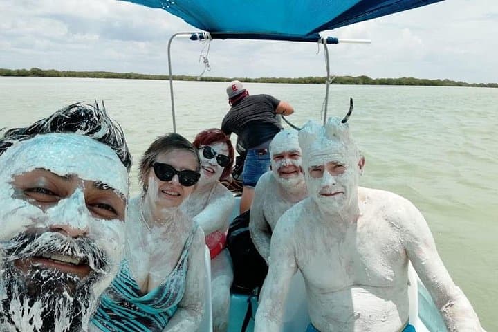 Pink Adventure to Las Coloradas & Río Lagartos: Flamingos, Pink Lakes and Cenote Swim photo 2