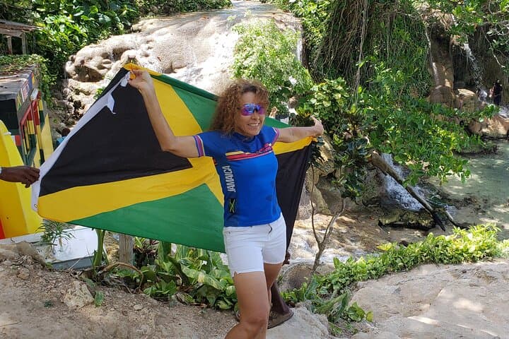Climb Dunn's River Falls: Half-Day Guided Adventure from Runaway Bay photo 3