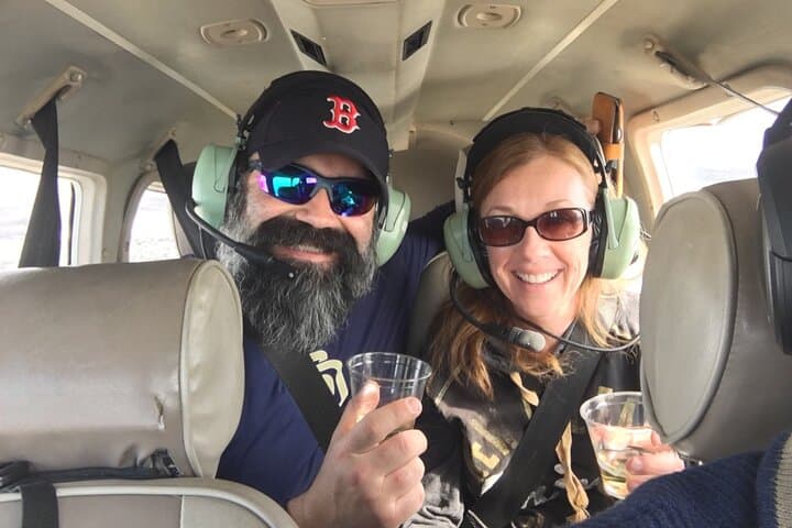 VIP Sightseeing Flight Over New Orleans with Champagne, Chocolates or Wine & Cheese photo 4
