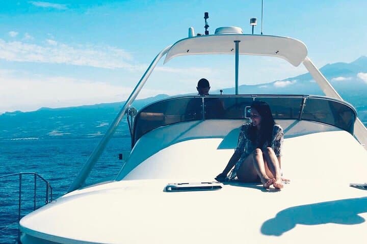 Tenerife Catamaran Cruise: Whale Watching, Snorkeling & Tapas from Puerto Colón photo 5