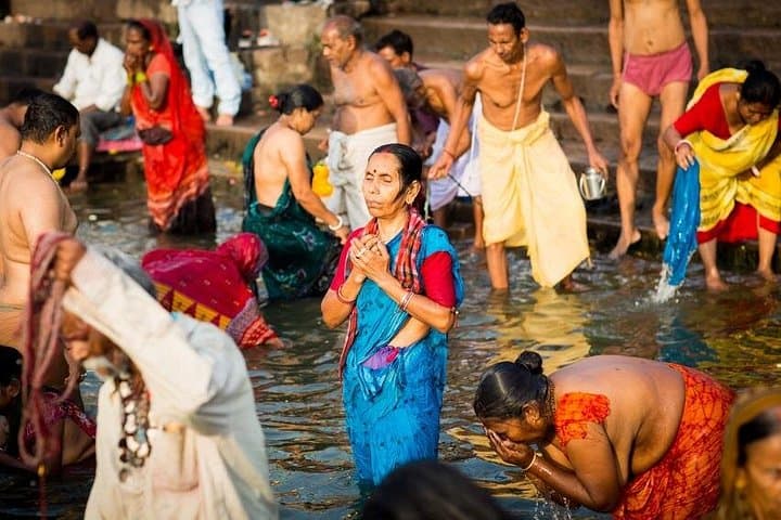 Varanasi Sunrise and Morning Downtown Walking Tour on the Ganges