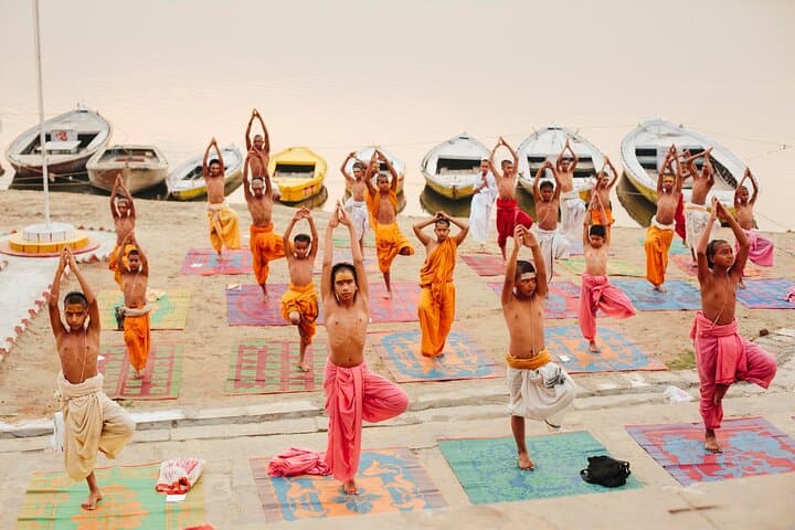 Varanasi in a Day: Sunrise Boat Ride, Ghats & Ganga Aarti photo 1